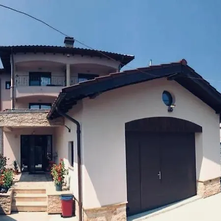 Vila Iulia Habitación en casa particular Eforie Nord